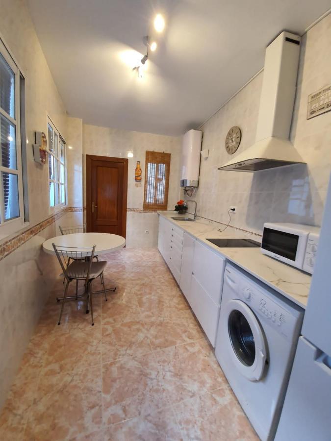 Apartamento Ollerias Málaga Exteriör bild