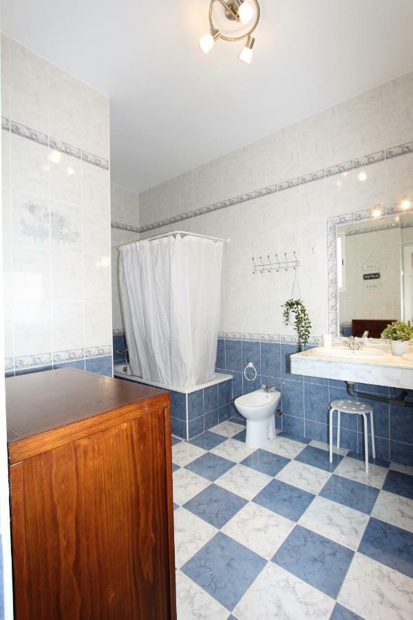 Apartamento Ollerias Málaga Exteriör bild