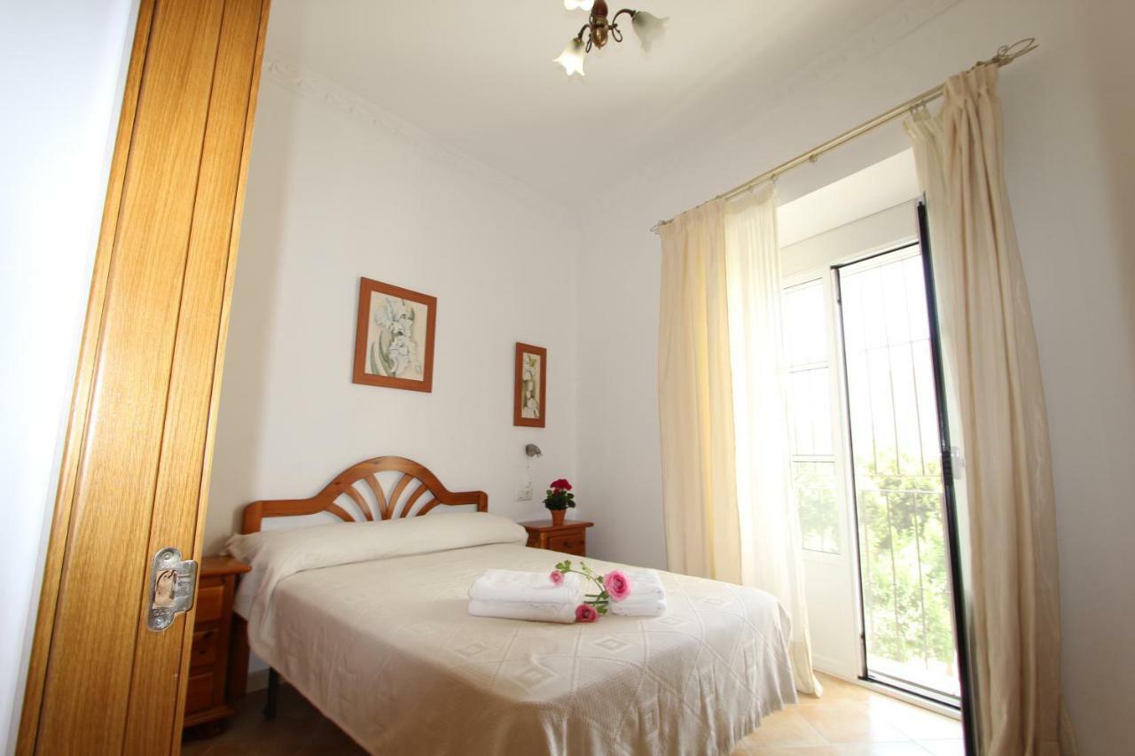 Apartamento Ollerias Málaga Exteriör bild