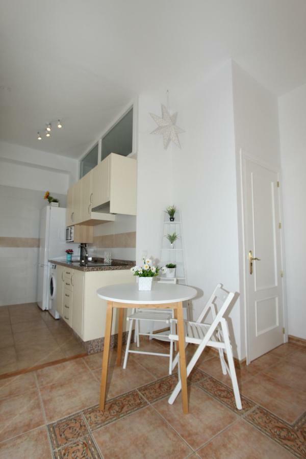Apartamento Ollerias Málaga Exteriör bild